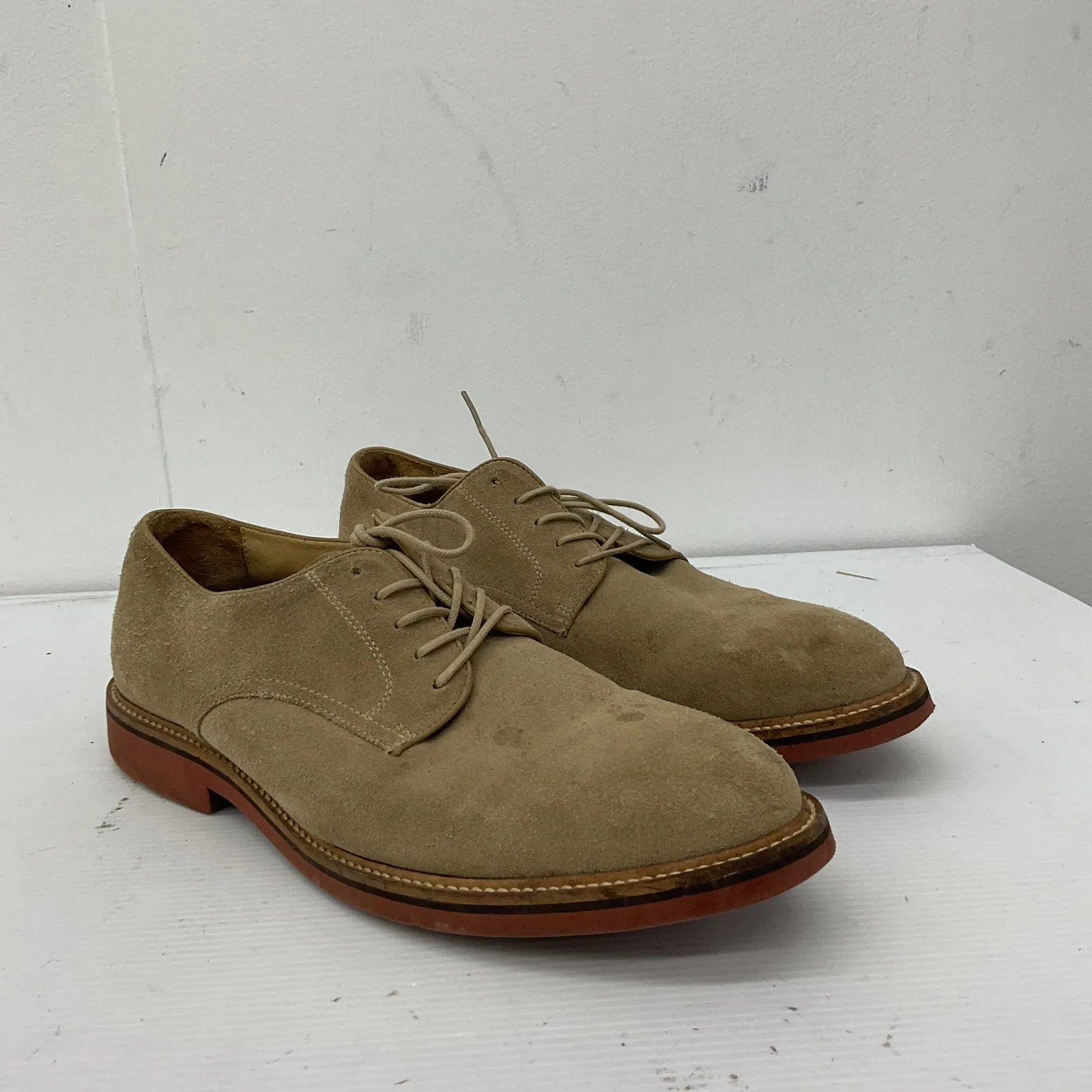 1901 Men's Tan Derby Dress Shoes Leather Size 10 Preowned