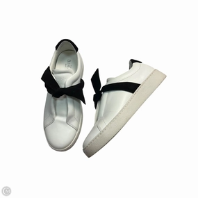 Shoes Sneakers By Alexander Birman In White, Size: 7 Smart Motion