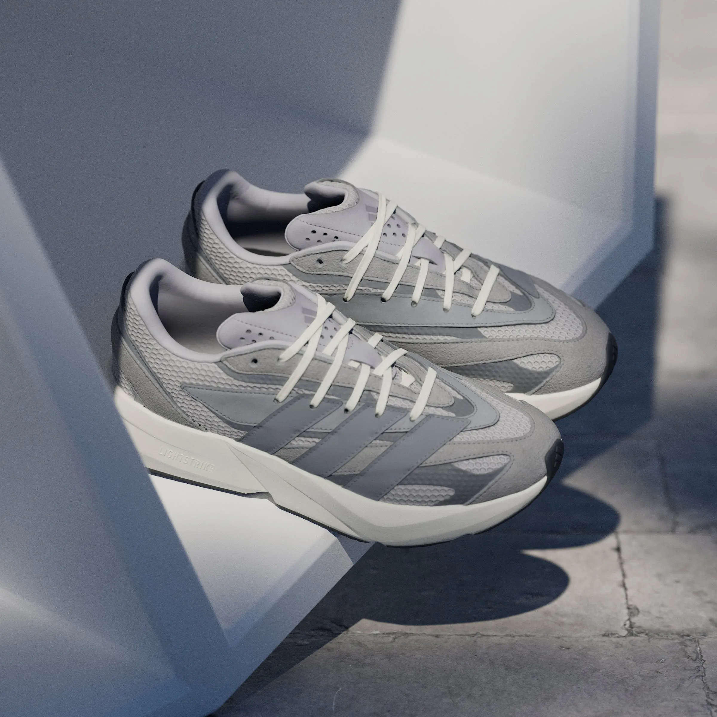adidas Men's Lightblaze Casual Shoes