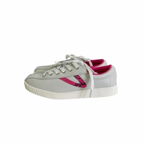 Outsole Grip Shoes Sneakers By Tretorn In White, Size:8