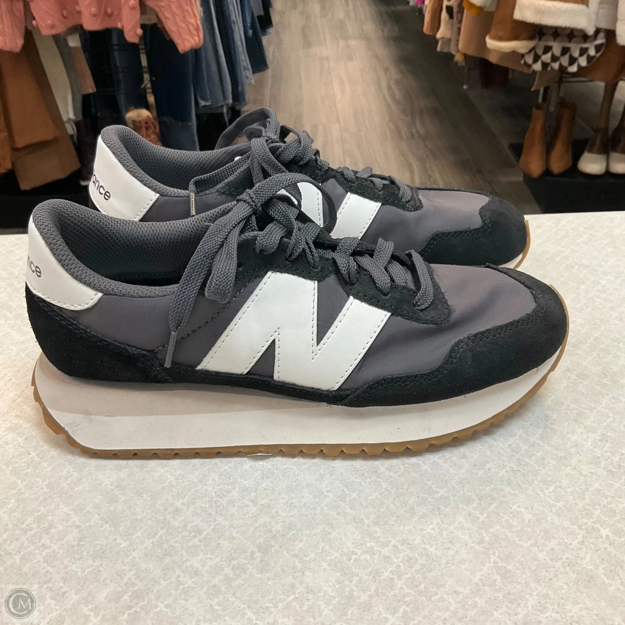 Tailored Design Shoes Sneakers By New Balance In Black, Size: 8