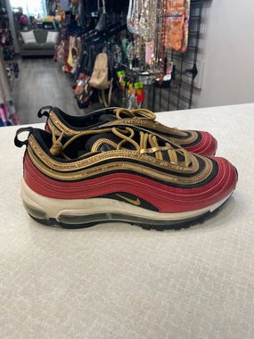 Shoes Sneakers By Nike In Multi-colored, Size: 8 Comfort Upgrade