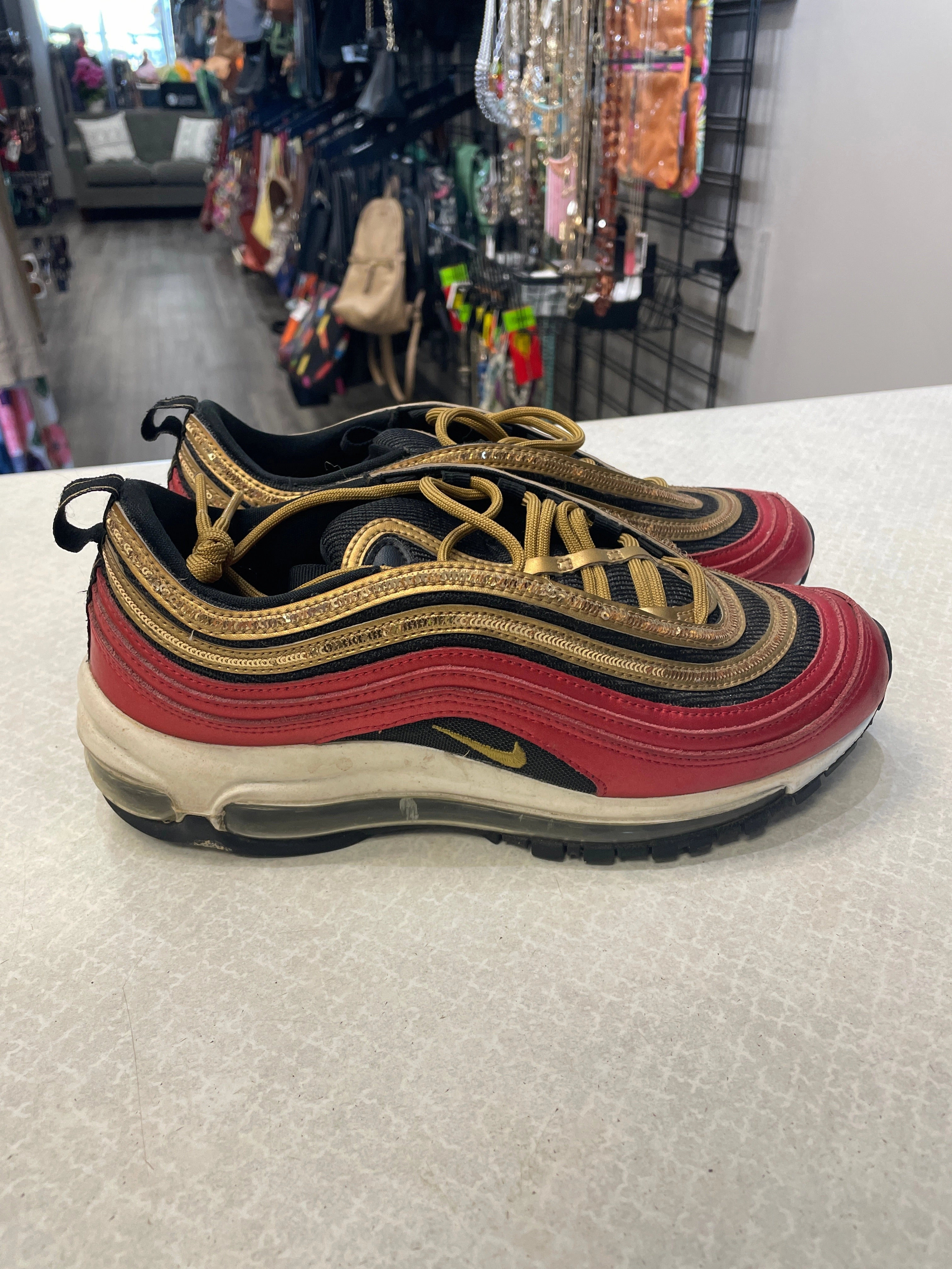 Shoes Sneakers By Nike In Multi-colored, Size: 8 Comfort Upgrade
