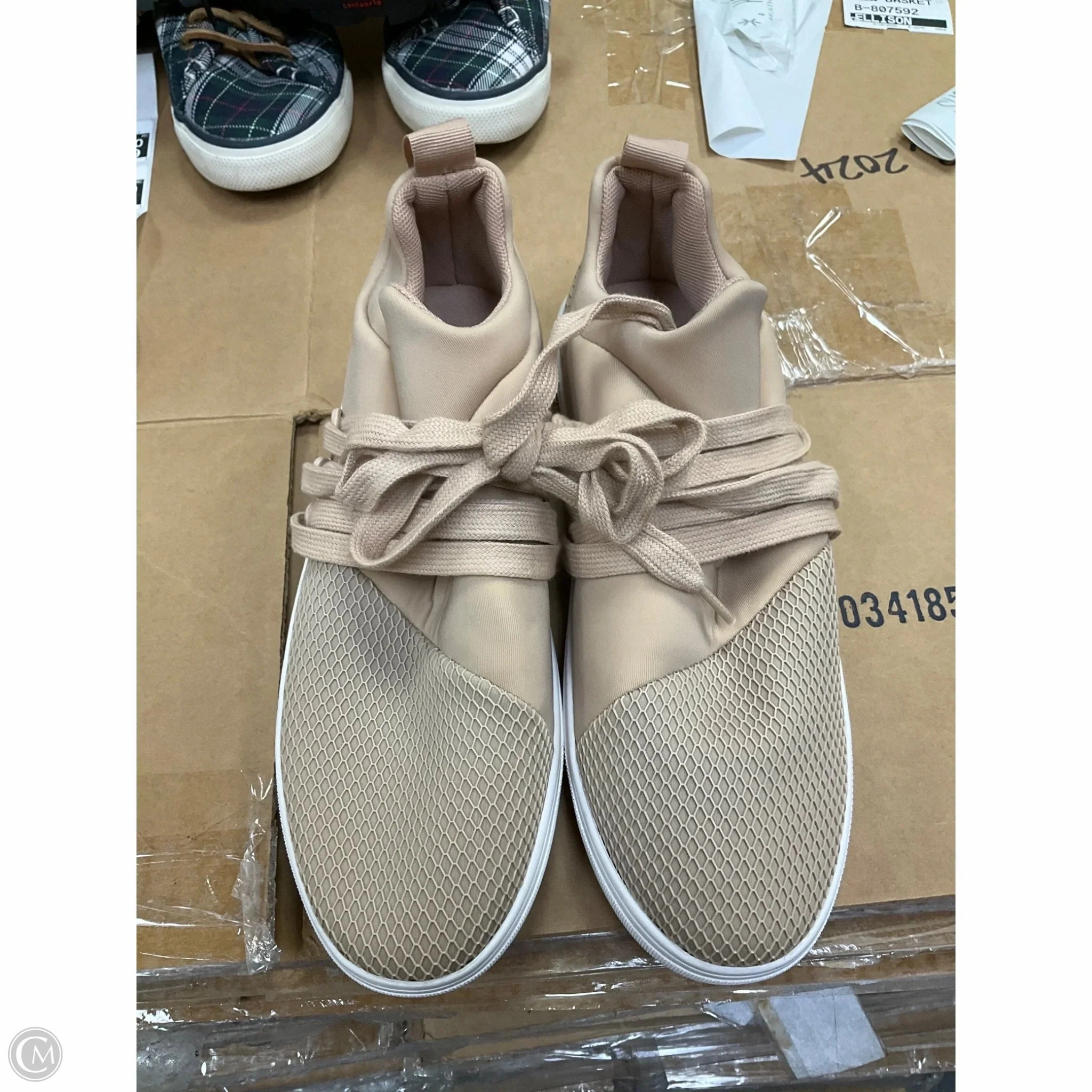 High Mileage Quick Dry Material Shoes Sneakers By Steve Madden In Tan, Size: 7.5
