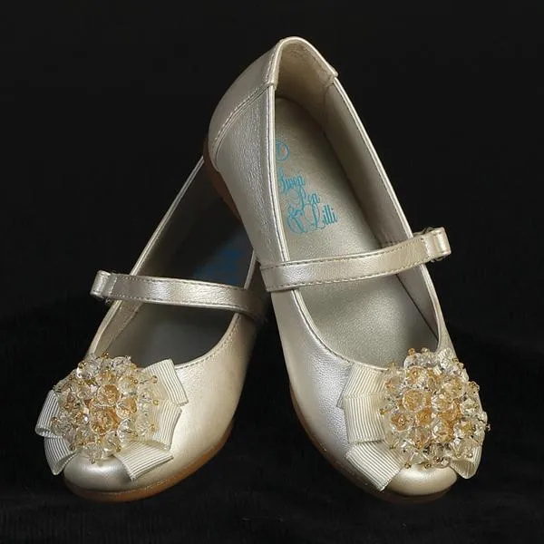 ANNA Ivory Flat Pump Dress Shoes (Infant Sizes 3 to 8)