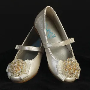ANNA Ivory Flat Pump Dress Shoes (Infant Sizes 3 to 8)