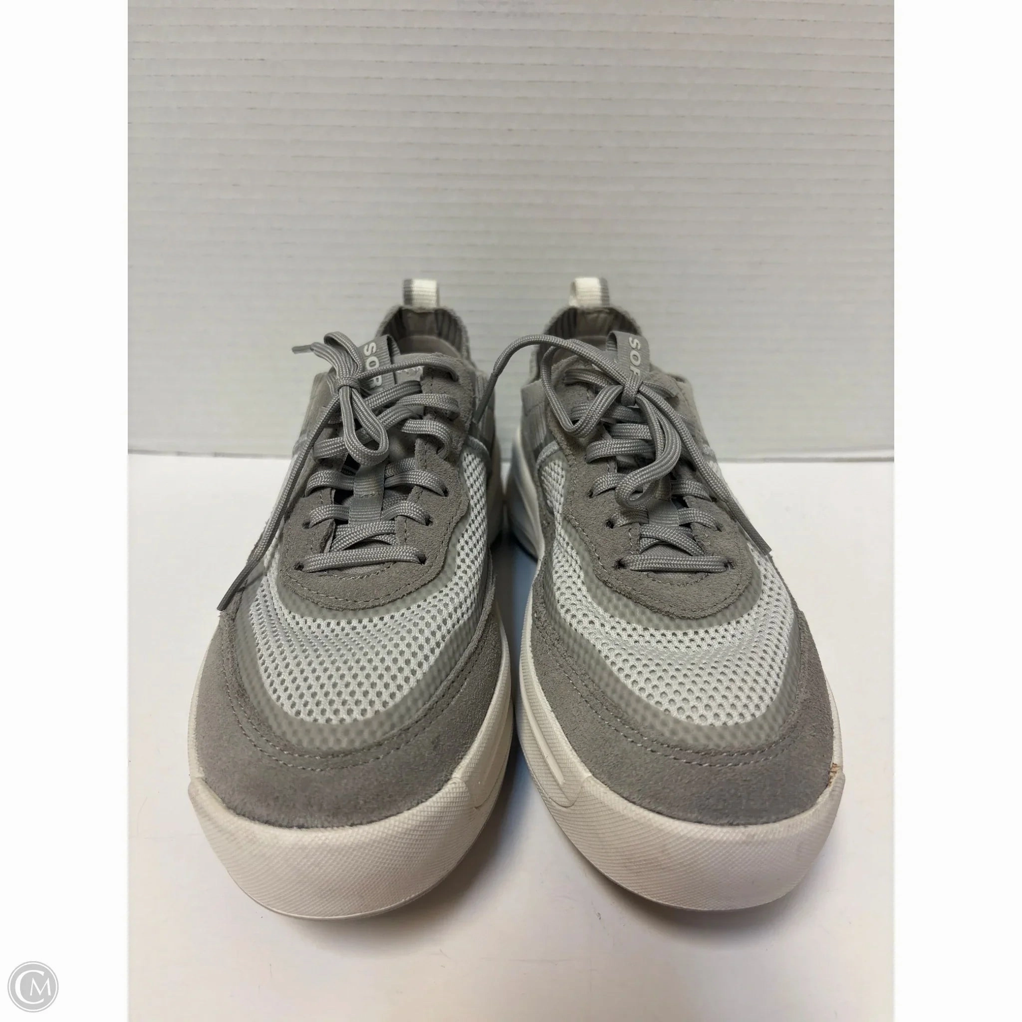 Smooth Toe Shoes Sneakers By Sorel In Grey, Size: 7.5