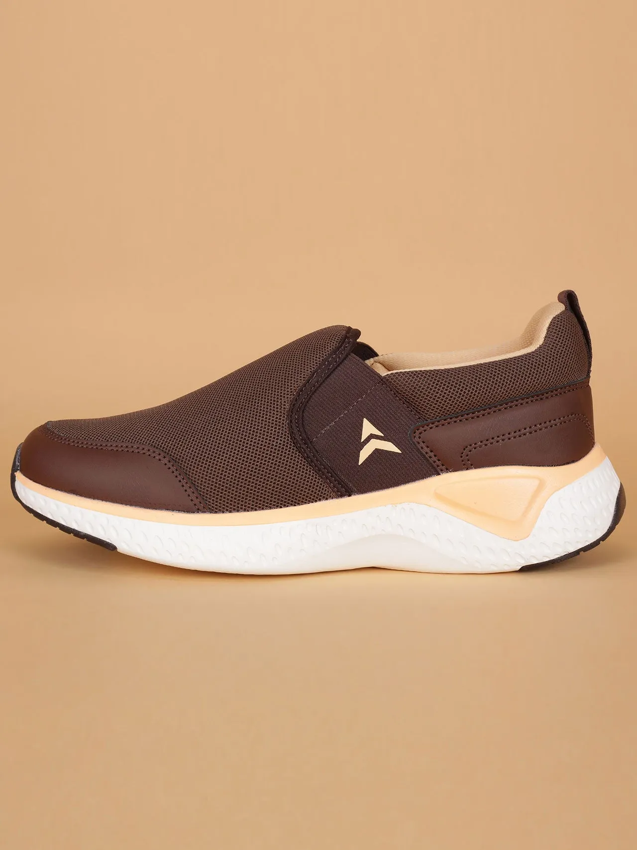 Avant Women's Sway Slip On Walking Shoes - Brown