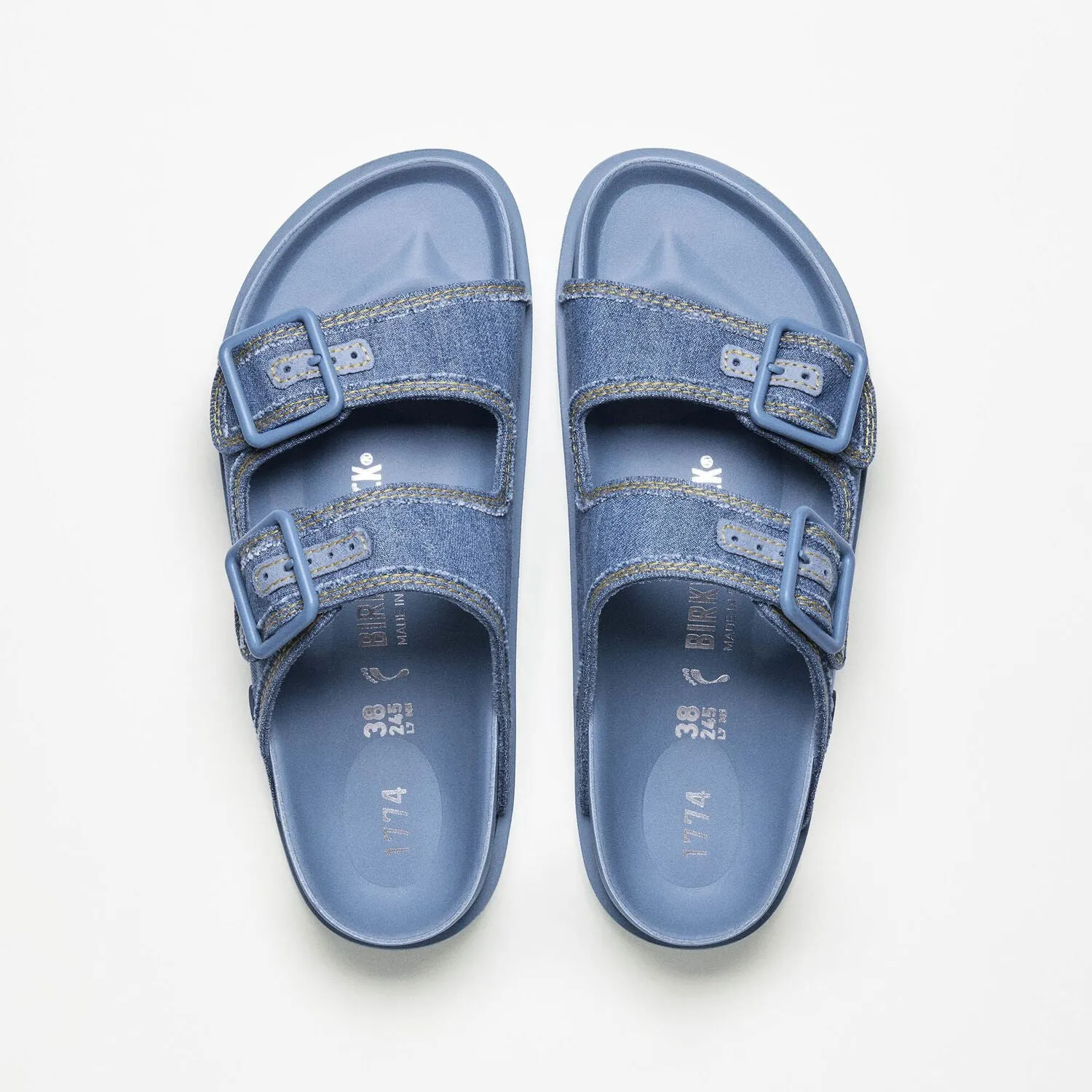 Birkenstock 1774  Arizona Stone Washed in Faded Denim