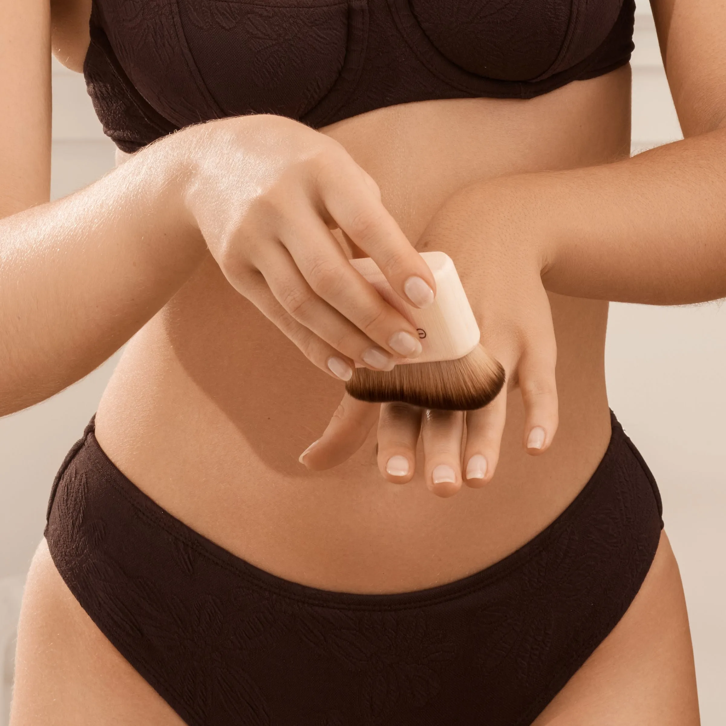 Body   Face Self-Tan Blending Brush