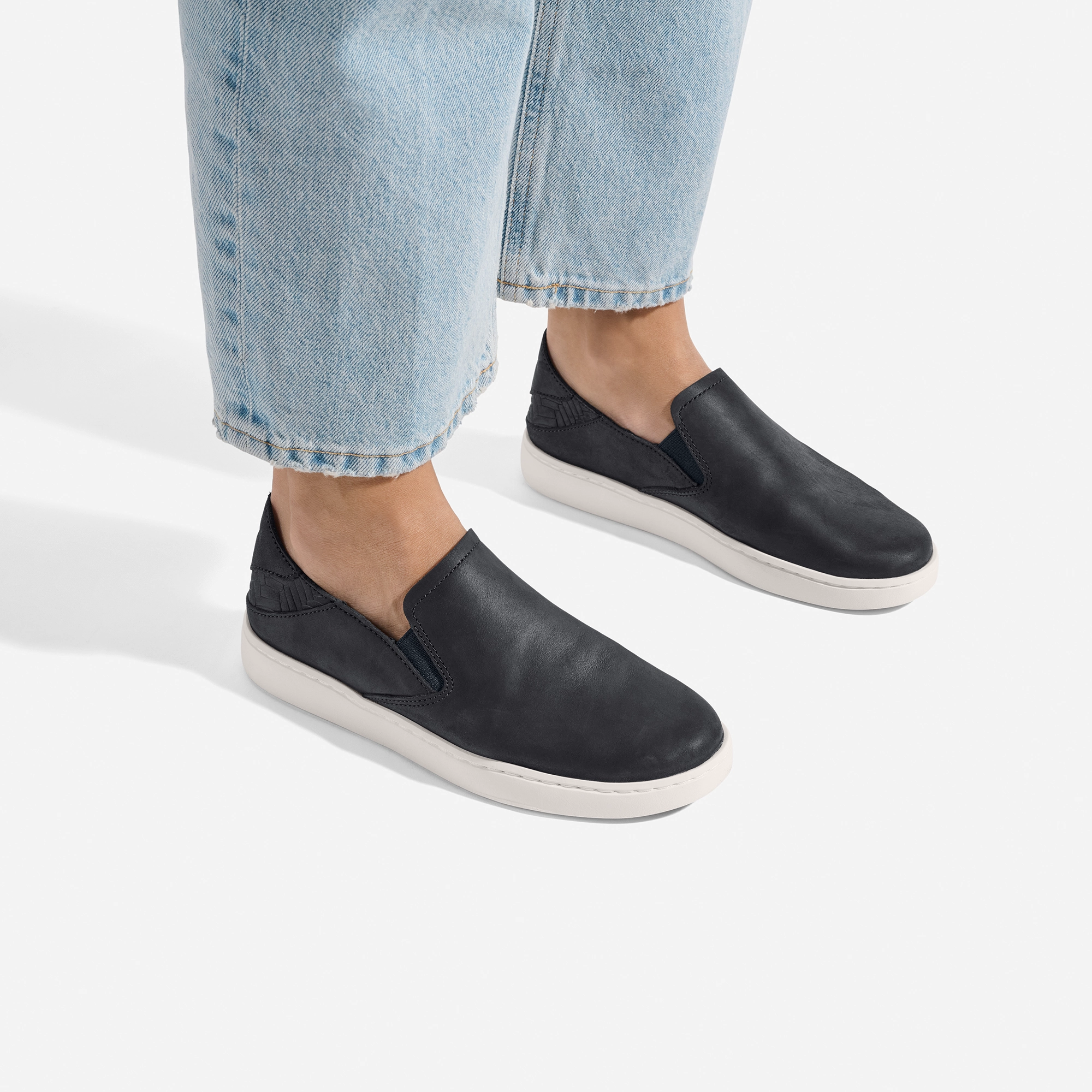 Foam Frame Pehuea Leather  -  Onyx / Onyx