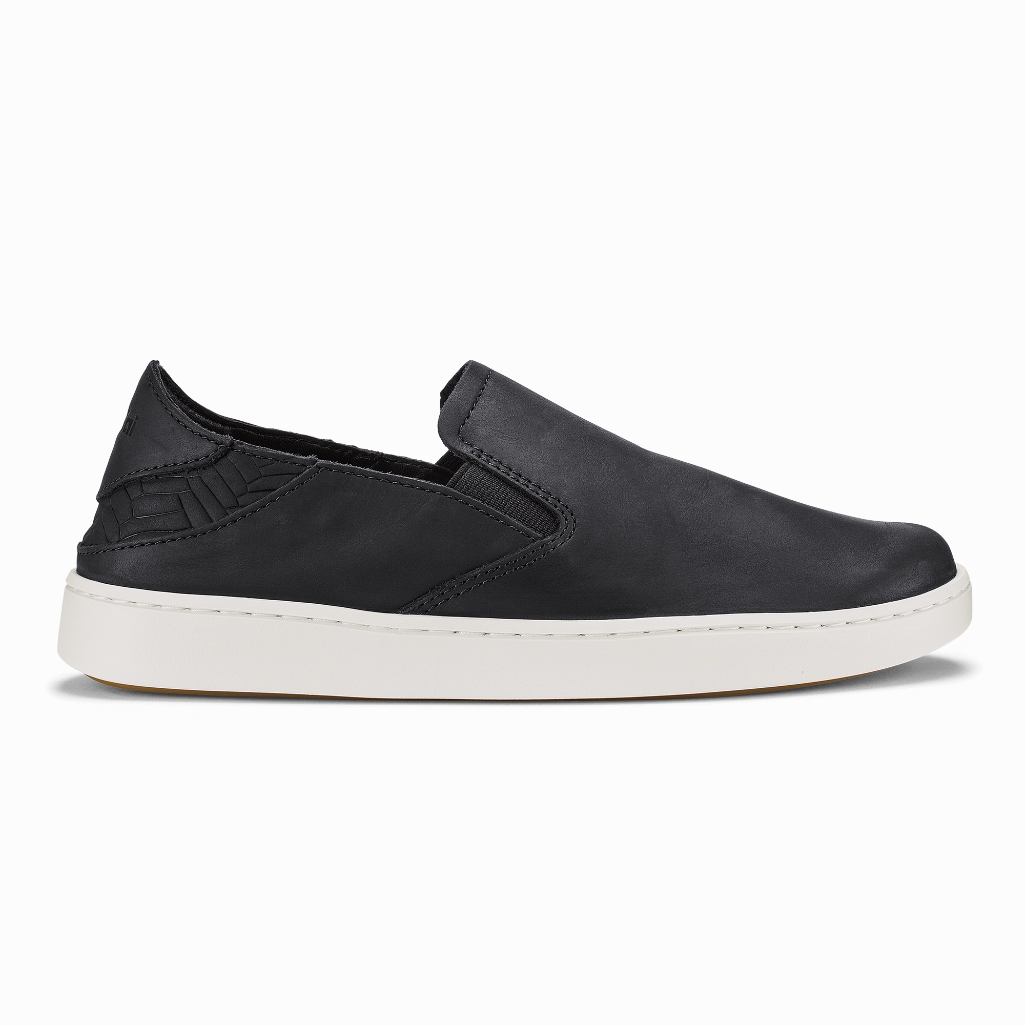 Pehuea Leather  -  Onyx / Onyx Durable Feel