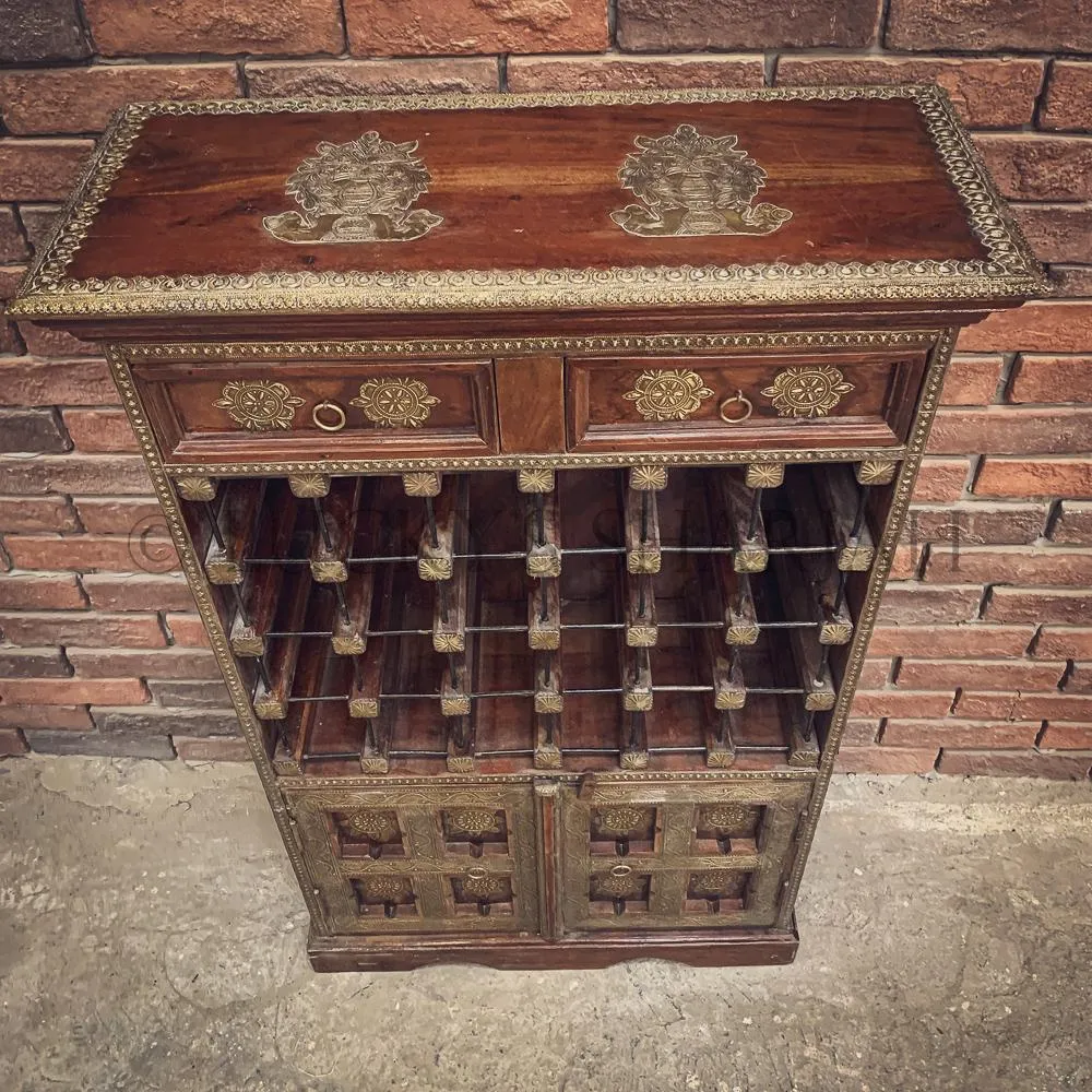 Brass inlay winerack