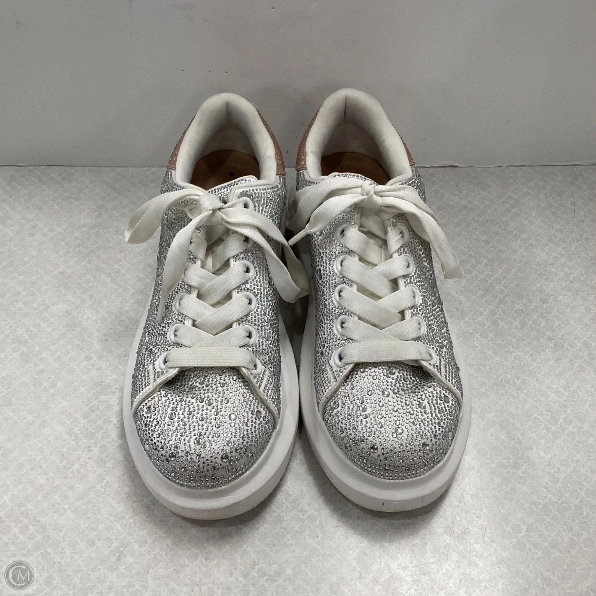 Rocker sole geometry Stable Feel Shoes Sneakers By Inc In Silver & White, Size: 8.5
