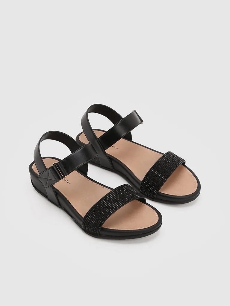 Bruno Flat Sandals