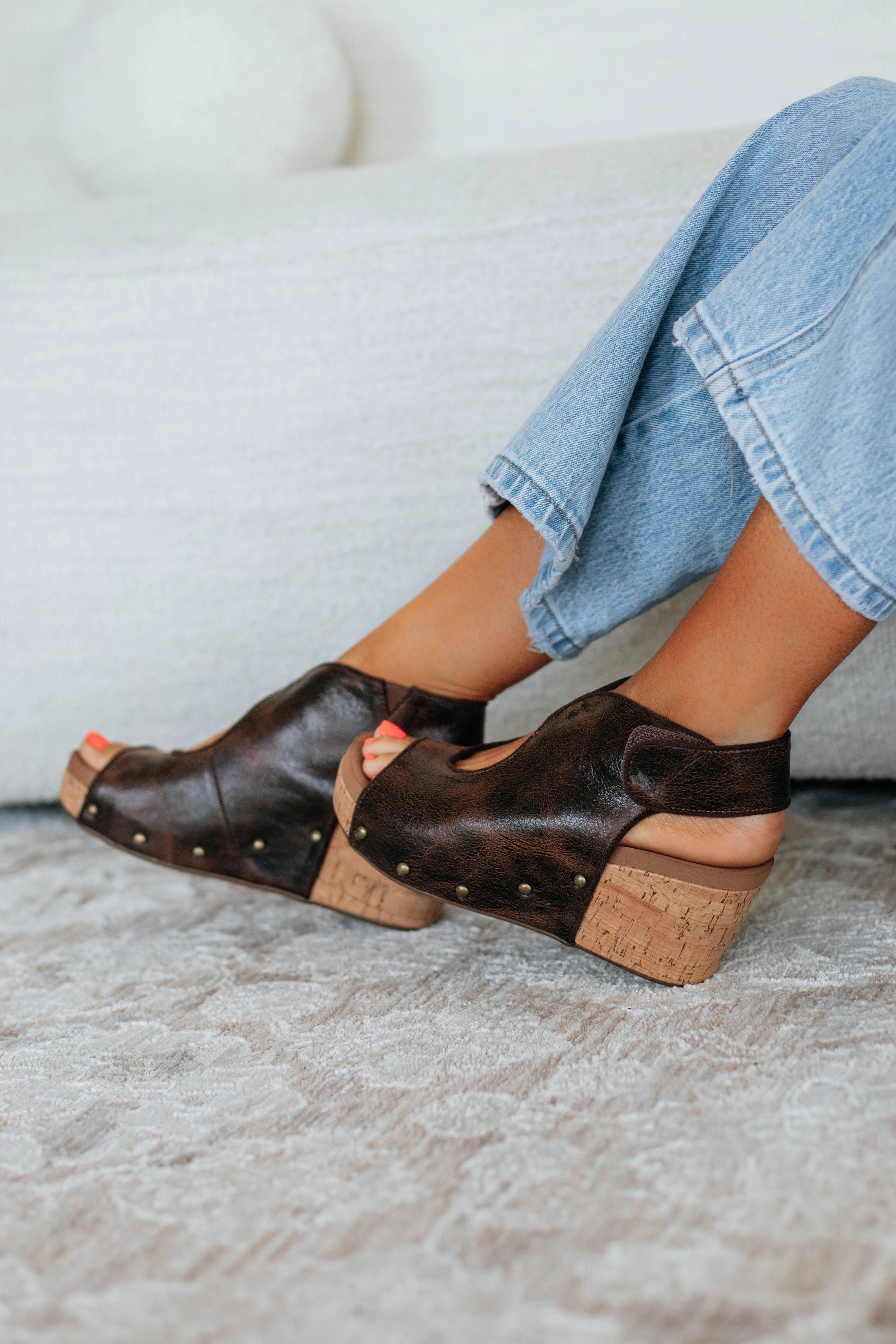 Check It Out Wedges Sky Light Shock Resistant