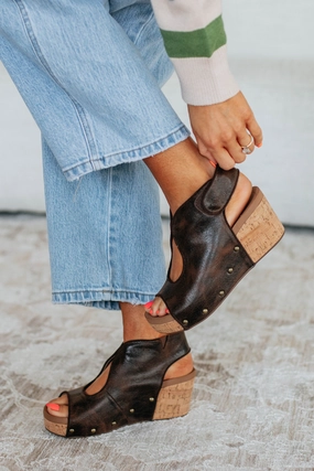 Minimalist Aesthetic Design Pond Walk Check It Out Wedges