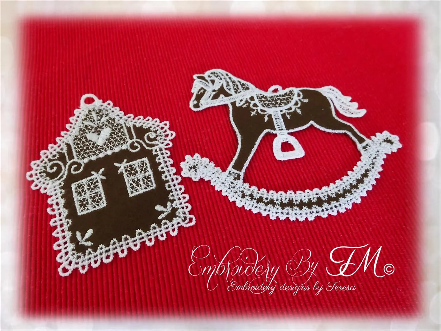 Christmas gingerbread cookies/ combination of felt and lace/4x4 hoop