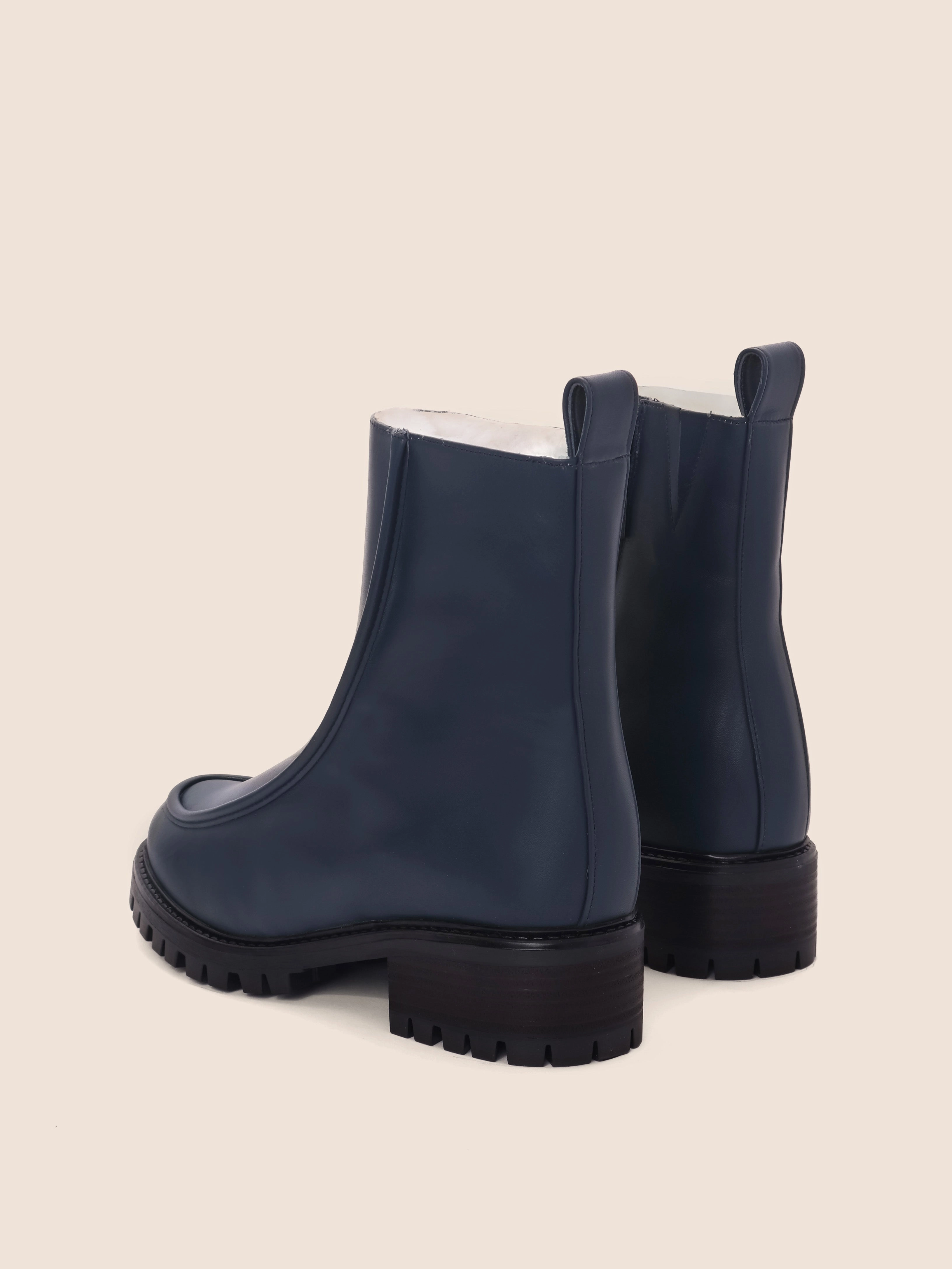 Cushioned Step Snowy Path Vigo Navy Lined Boot