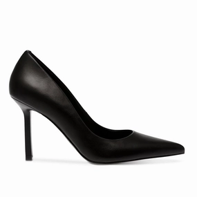 snowy Classie in Black
