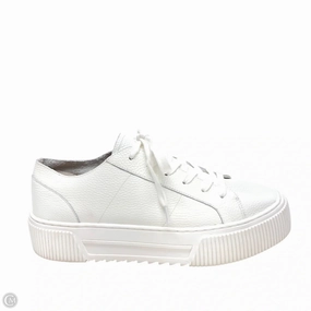 Shoes Sneakers By Crown Vintage In White, Size: 9 Durable Reinforcement Style Lovers