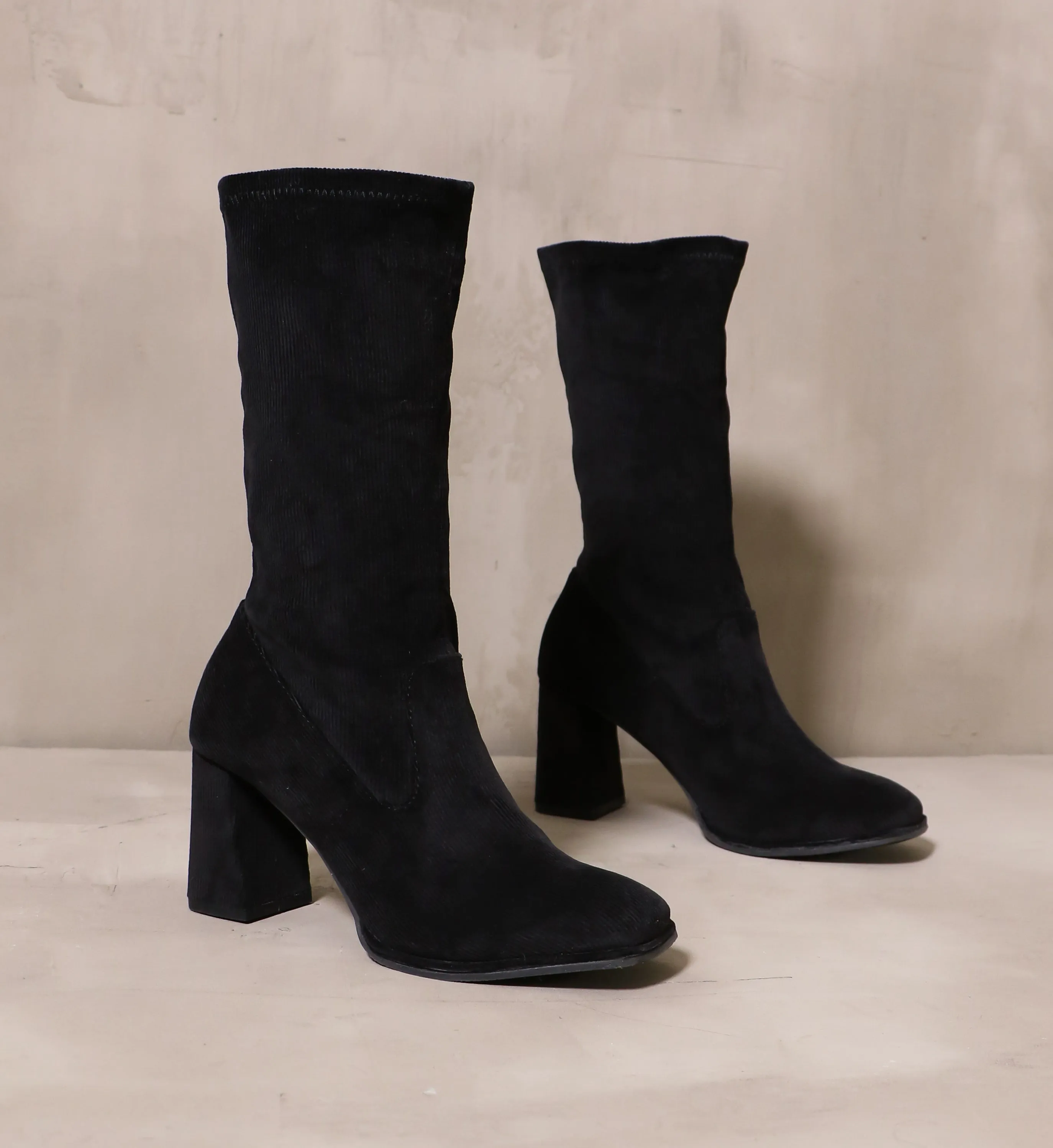 CORD ORDERED BOOT