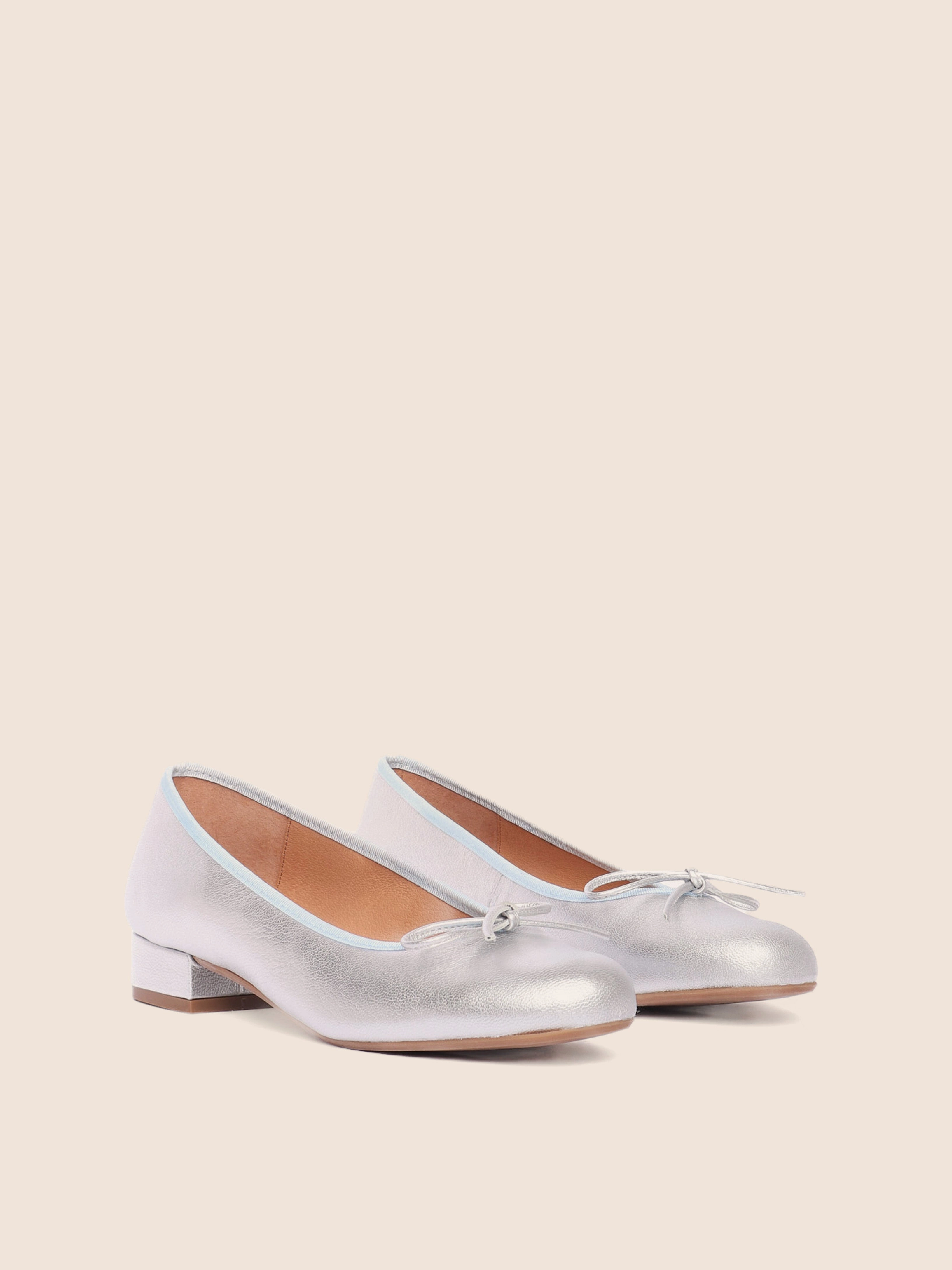 Fashion-forward style Covelo Silver Ballerina