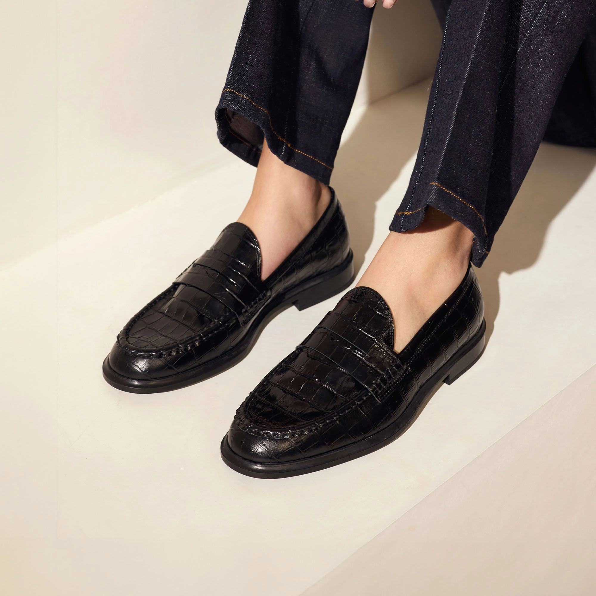 sophisticated adults' choices Vend?me Blandine croco black calfskin leather loafers