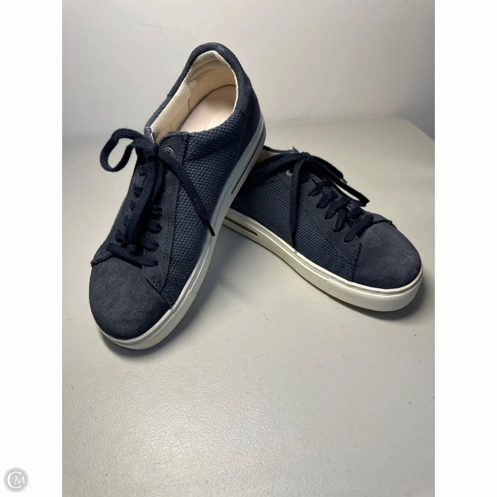 Shoes Sneakers By Birkenstock In Navy, Size: 6 Elevated Sole Durable toe cap