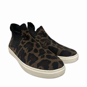 Torsional Stability High Mileage Shoes Sneakers By Kelly And Katie In Animal Print, Size: 7