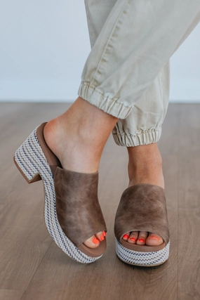 Easygoing Energy Heels Joy Mood Mom Fit