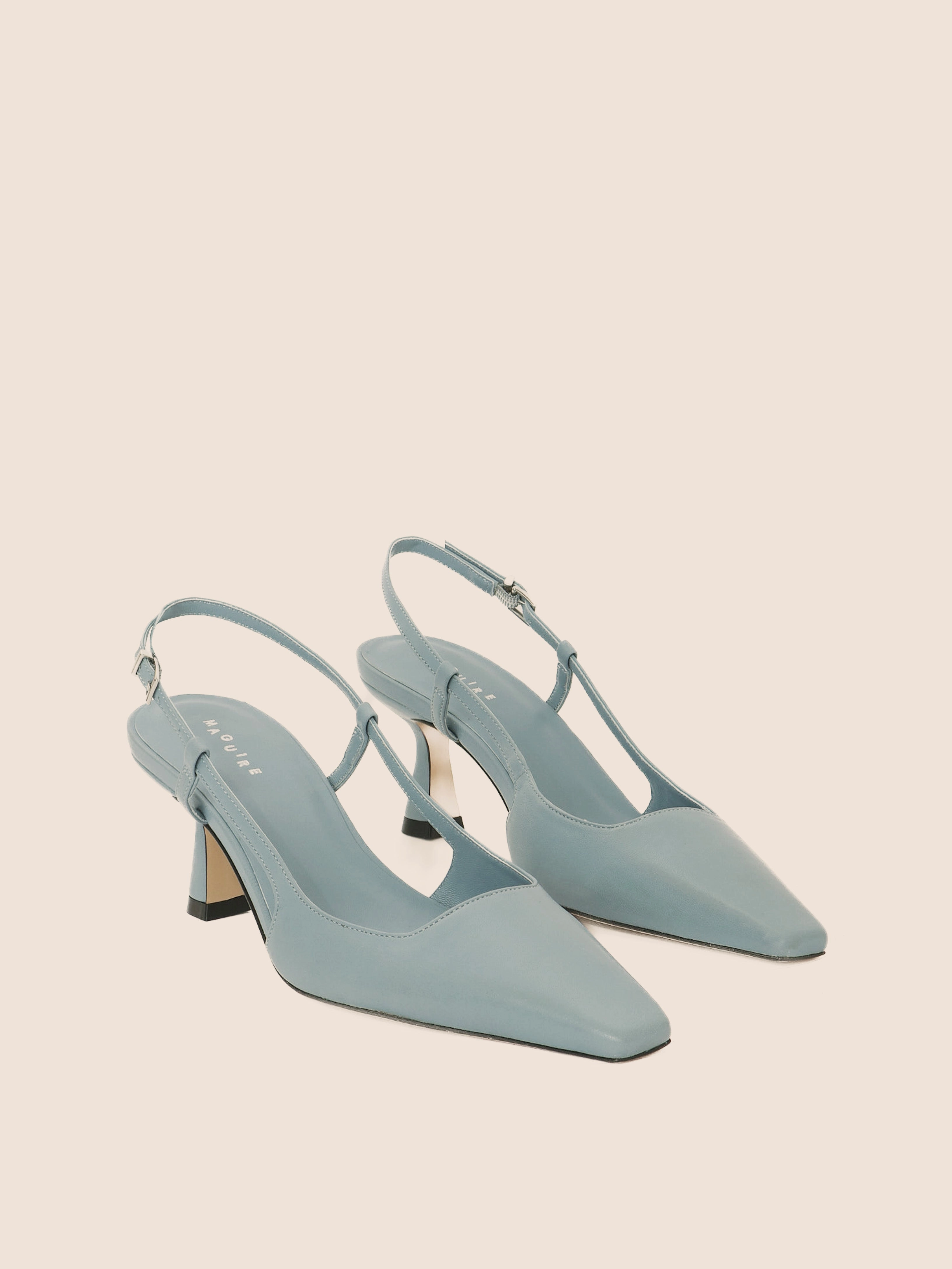 Fashionable Design Modern Twist Bahia Denim Pump