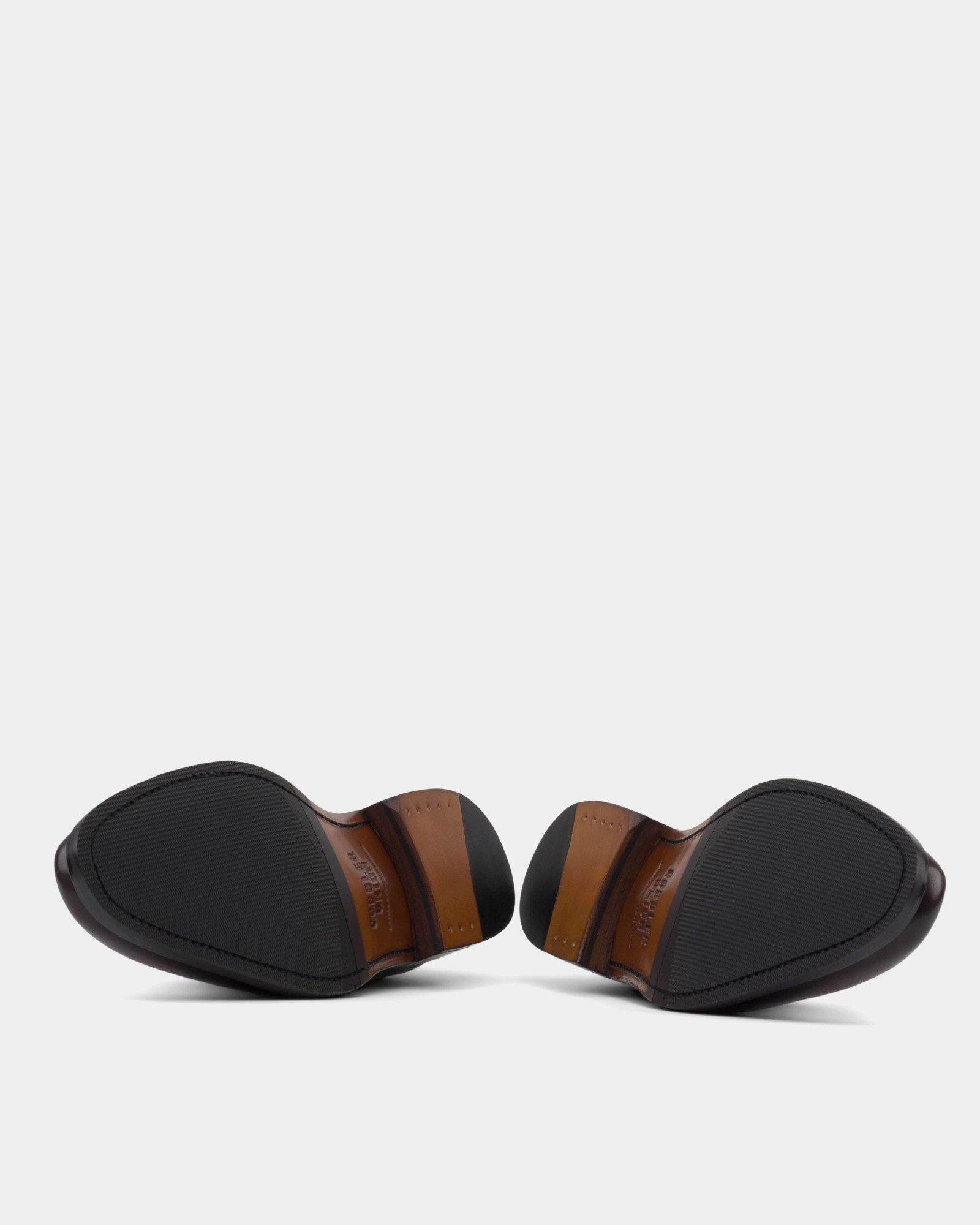 Essential Edge Vincent Brown Wholecut with Half-Rubber Soles - 722