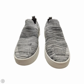 Stylish Wear Bold Detail Shoes Sneakers By Steve Madden In Grey, Size: 7.5