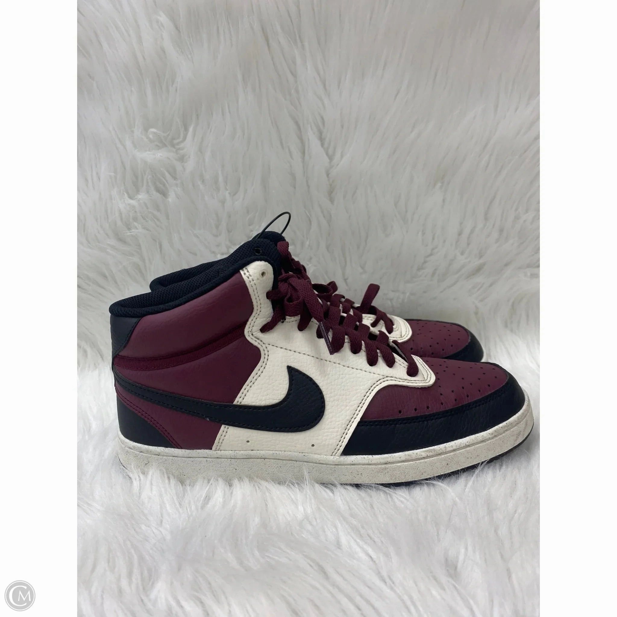 Shoes Sneakers By Nike In Maroon, Size: 10 Body Movement Weekend Chill