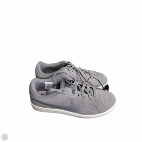 Shoes Sneakers By Nike In Grey, Size: 6 Outfit Blend