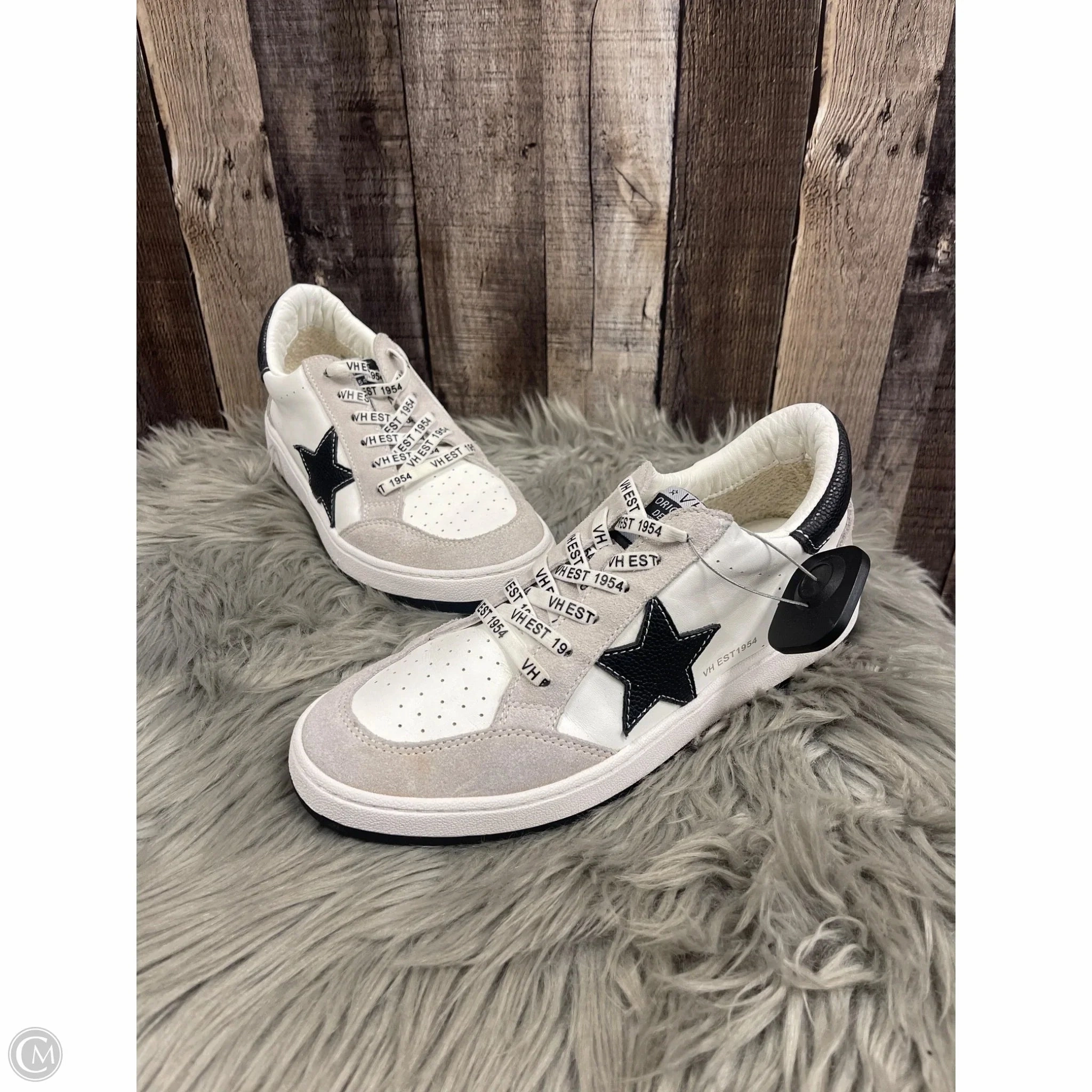 Custom Style Neutral pronation Shoes Sneakers By Vintage Havana In Black & White, Size: 9