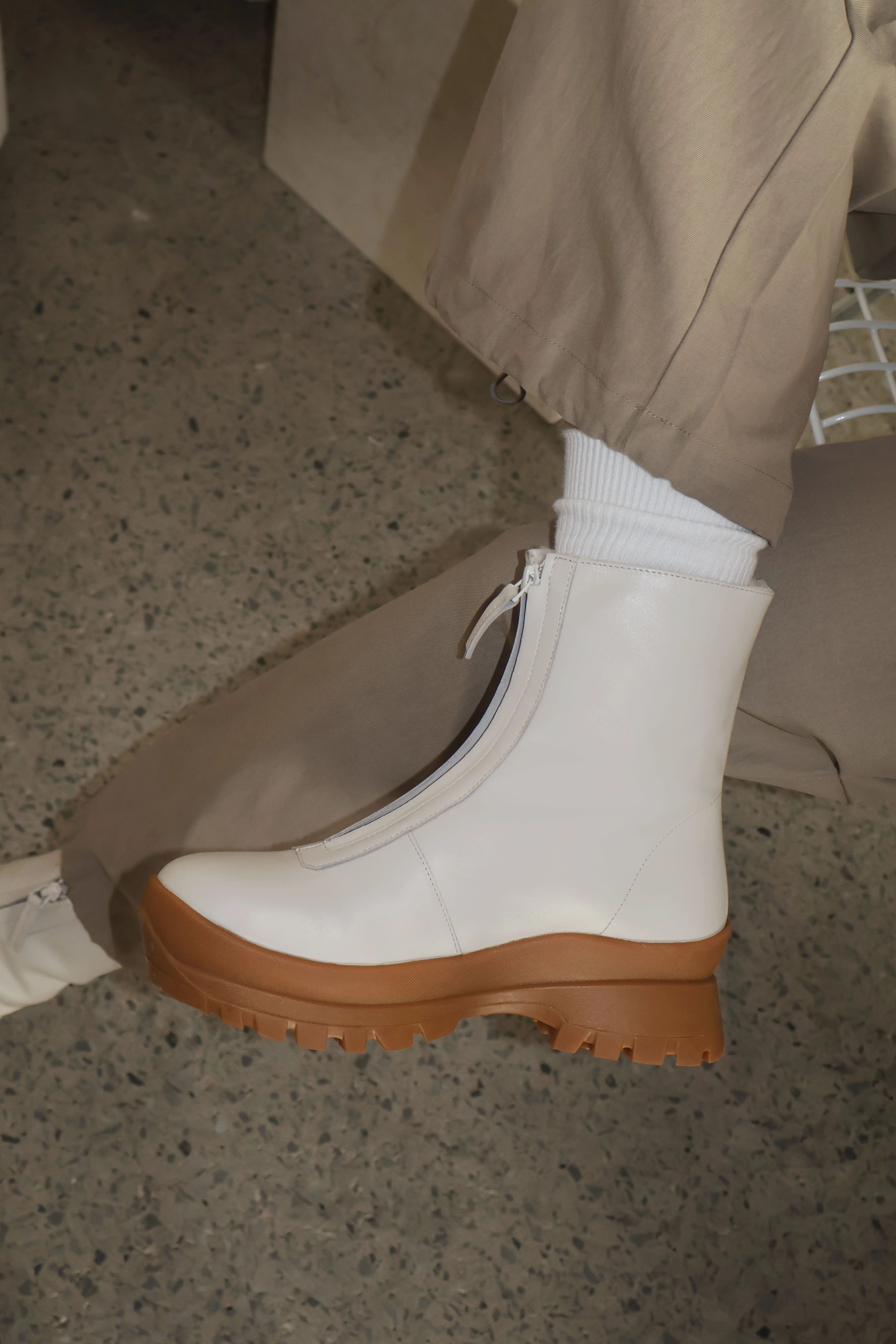 Feather Light River Crossing Breathable Morning Walk Estrella Cream Lined Boot