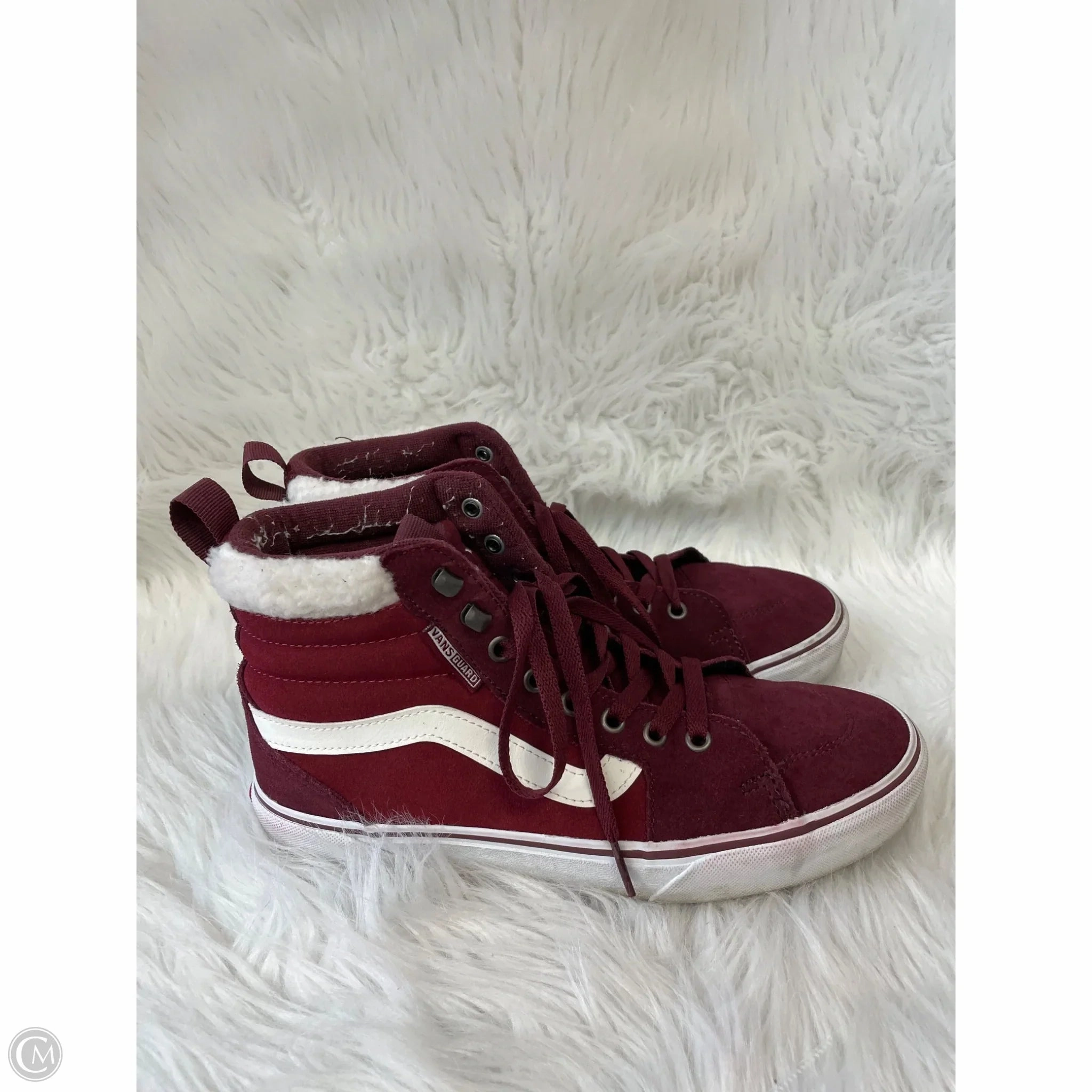 Shoes Sneakers By Vans In Maroon, Size: 9 Weekend Moves Enhanced Traction