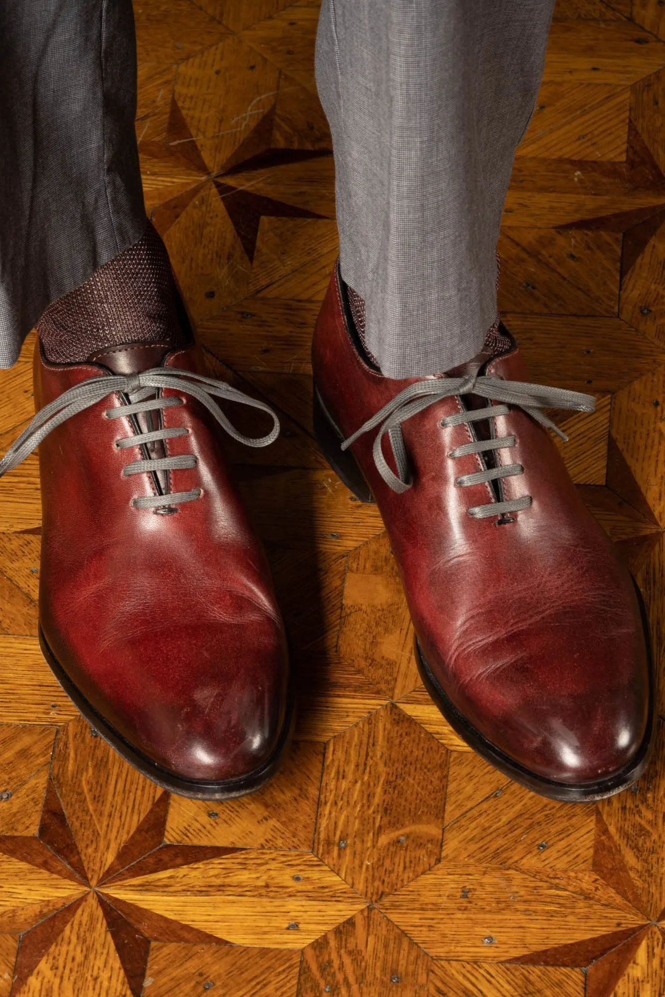 Flat Charcoal Waxed Cotton Shoelaces