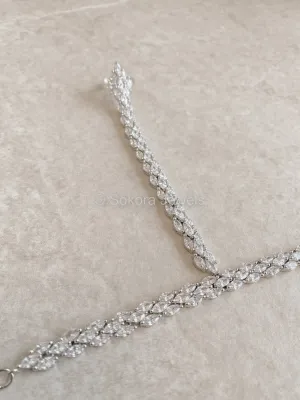 Fleur Diamante Hand Harness