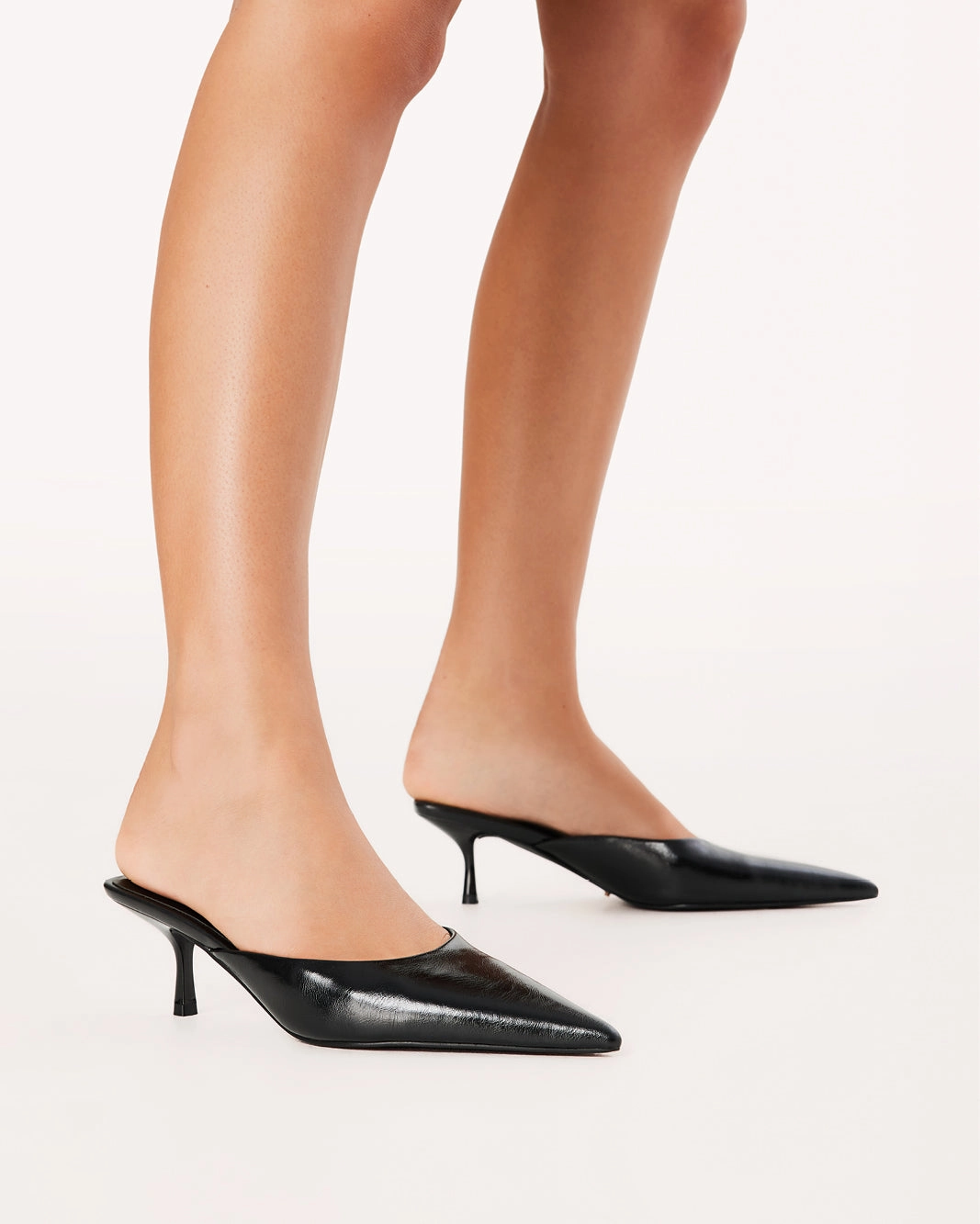 Anti Slip Outsole WYNONNA - BLACK SHINE