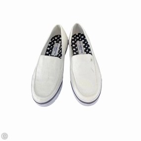 Flexible Upper Shoes Sneakers By Liz Claiborne In White, Size: 8.5