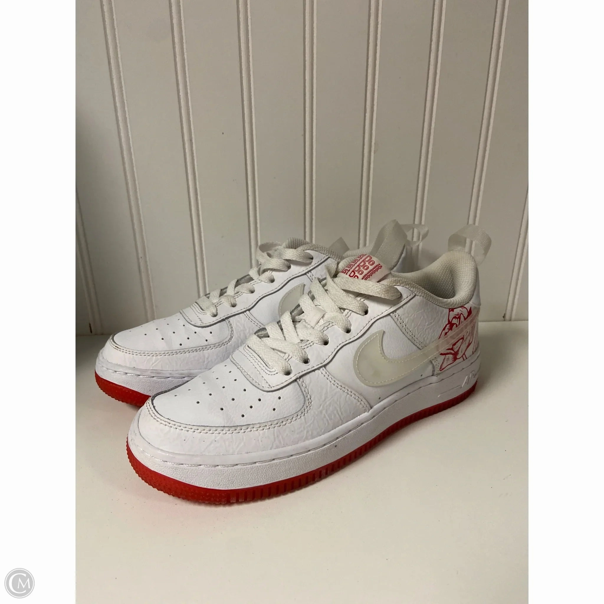 Neutral palette Shoes Sneakers By Nike In Red & White, Size: 7
