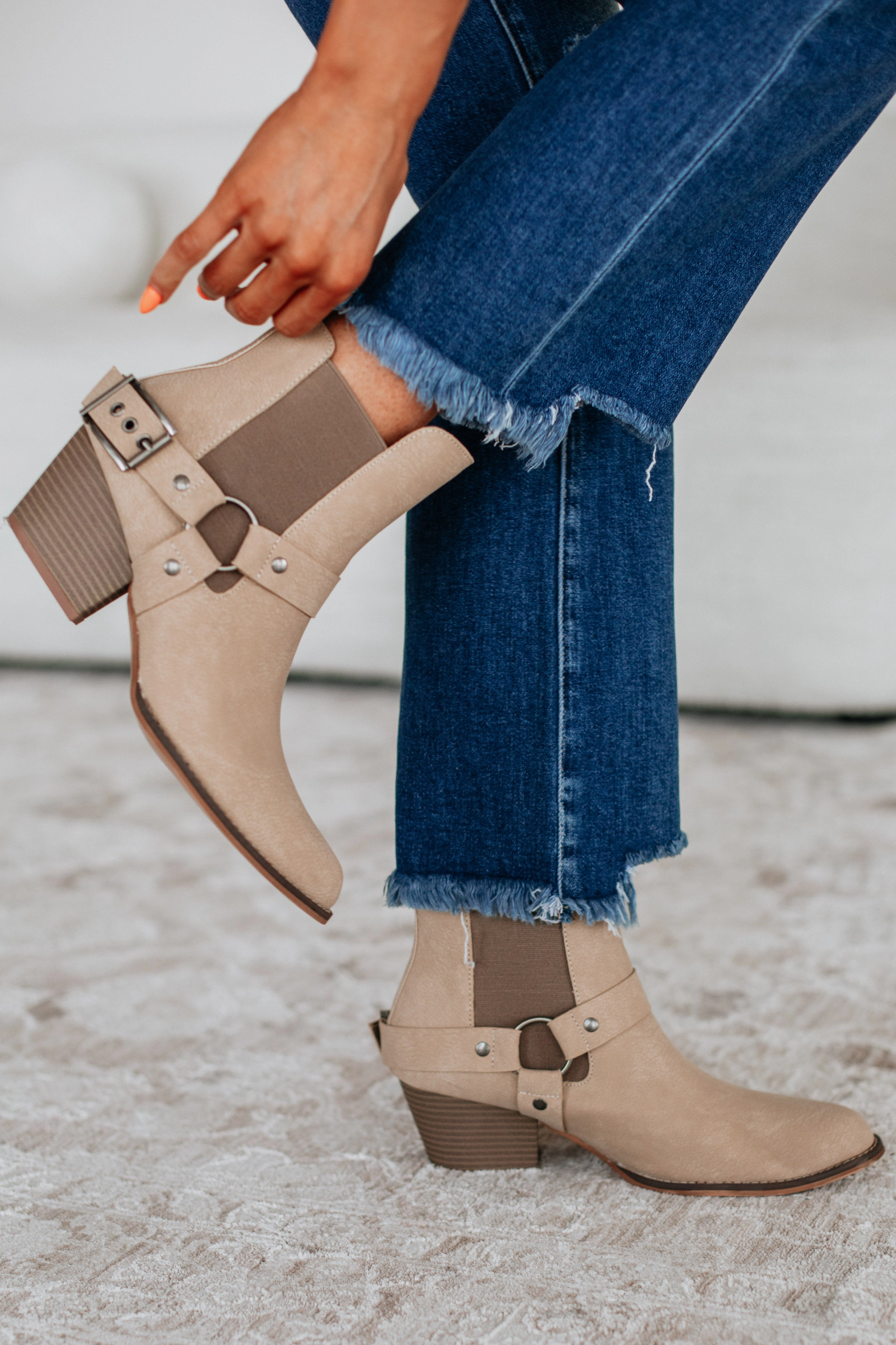 Stay In Tune Boots Shine Silver