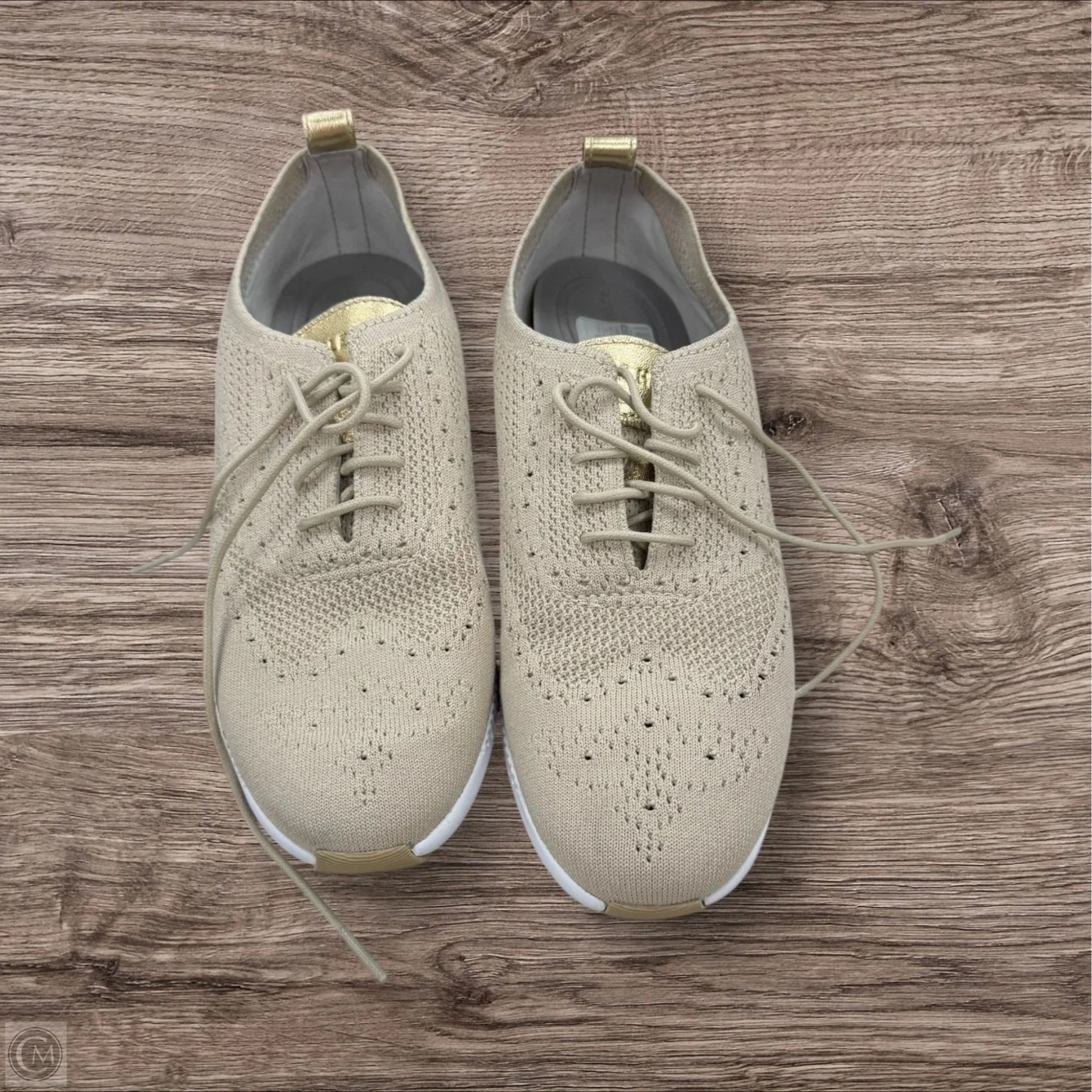 Simple Outline Shoes Sneakers By Cole-haan In Beige, Size: 10