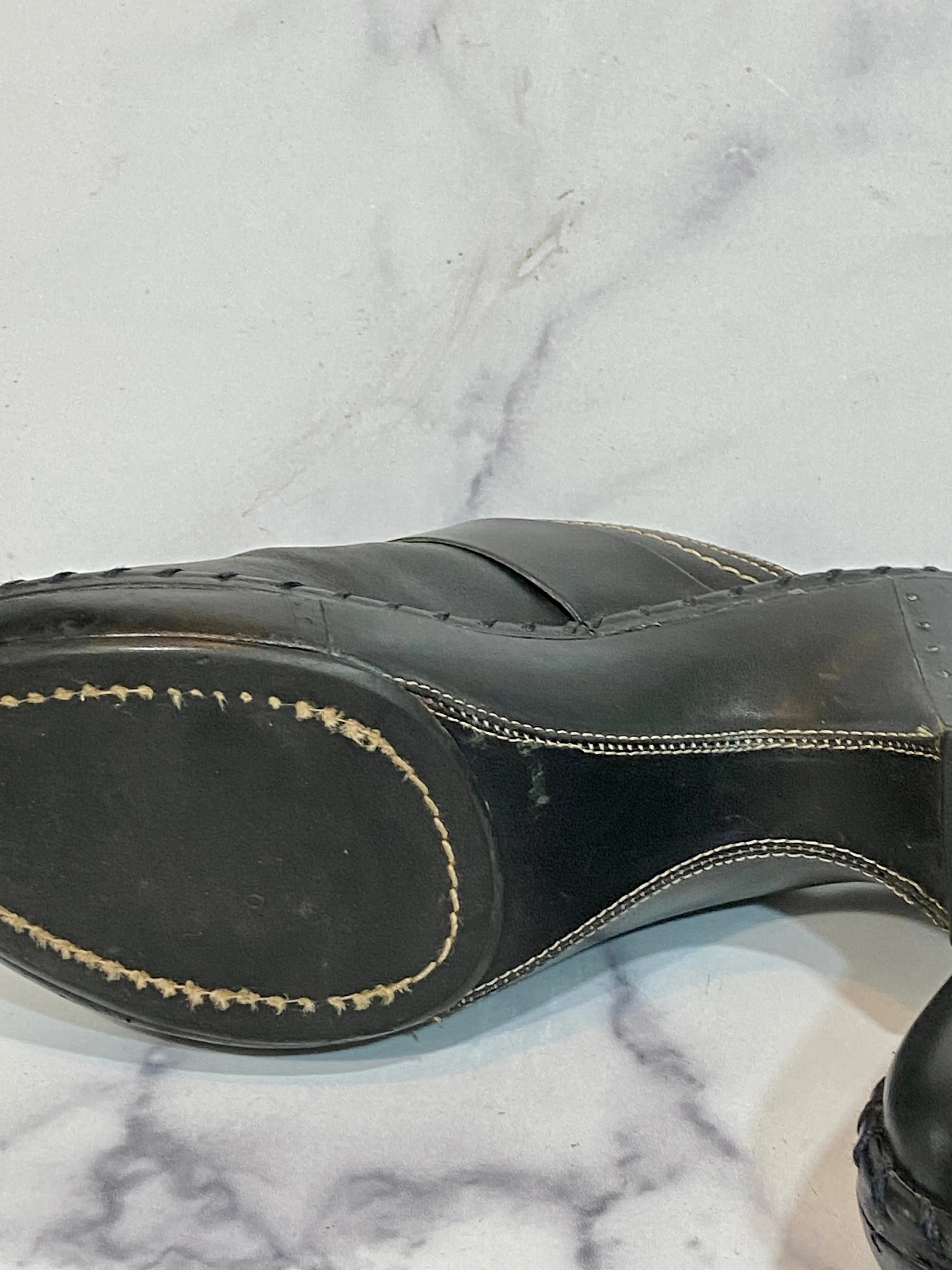 FRYE Black leather clogs (6.5)