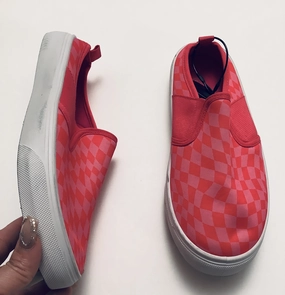 Shoes Sneakers By Clothes Mentor  Size: 8 Step Boost Sustainable Production Methods