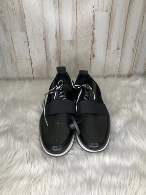 Ultra Cushioned Midsole Green Shoes Sneakers Steve Madden, Size 8