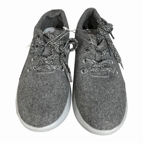 Grey Shoes Sneakers Clothes Mentor, Size 8.5 Urban Commuter